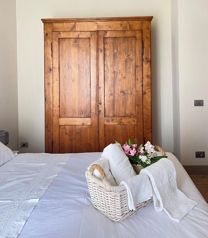 Le Mansarine Charme B&B Castellaro  Экстерьер фото