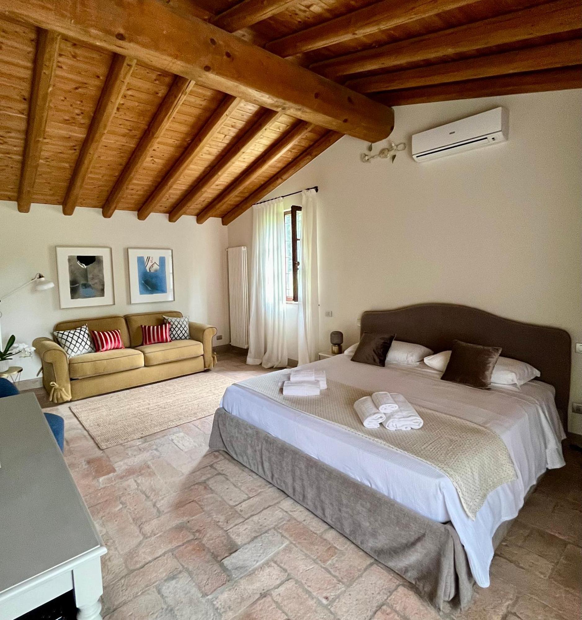 Le Mansarine Charme B&B Castellaro  Экстерьер фото